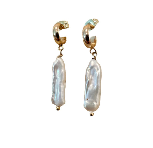 Giza Pearl Earrings